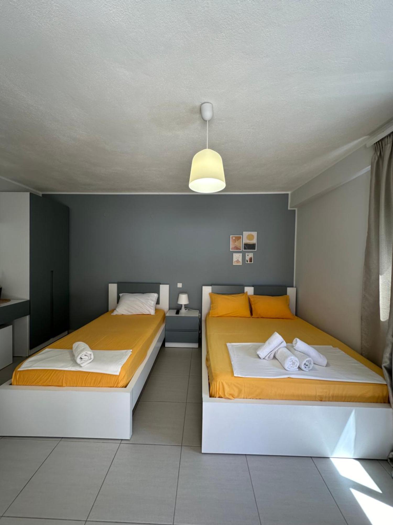 Potami Seashell Hotel ฮีมาเรอ ภายนอก รูปภาพ