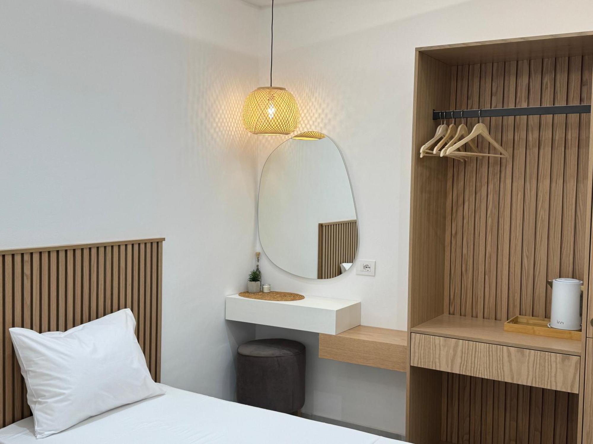 Potami Seashell Hotel ฮีมาเรอ ภายนอก รูปภาพ
